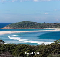 Barefoot' 7/44 Marine Drive - Fabulous Fingal Bay - Holiday Find