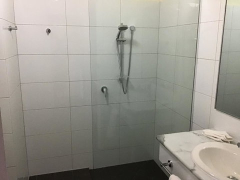 Bayview Motel - Holiday Find 1