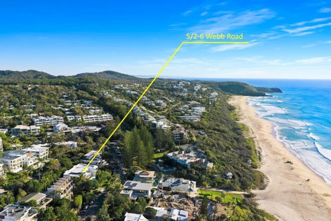Beach Views & Breezes, Sunshine Beach - Holiday Find 2