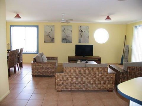 Beaches 1 - Holiday Find 3