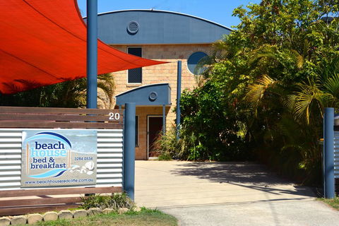 Beachhouse Bed And Breakfast - Holiday Find 0