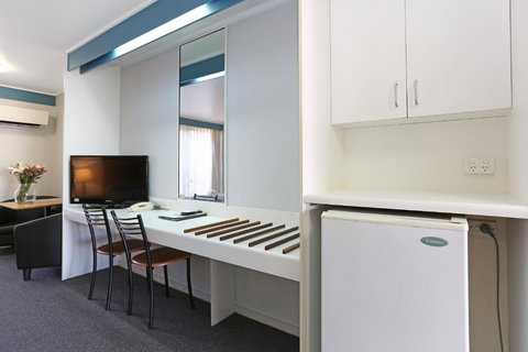 Reef Resort Motel - Holiday Find 1