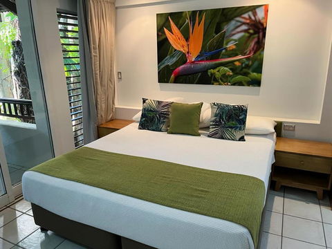 REEF RETREAT APARTMENTS PALM COVE Unit 28 - Holiday Find 0