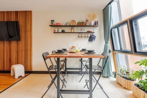 Riverside Apartment Melbourne CBD - Holiday Find 2