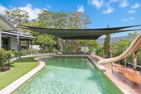 Riverview Homestead - Bring The Boat! - Holiday Find 2