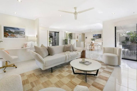 Riviera Road Miami - 4BRM Dual Villa - Holiday Find 0