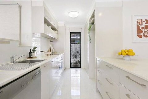 Riviera Road Miami - 4BRM Dual Villa - Holiday Find 3