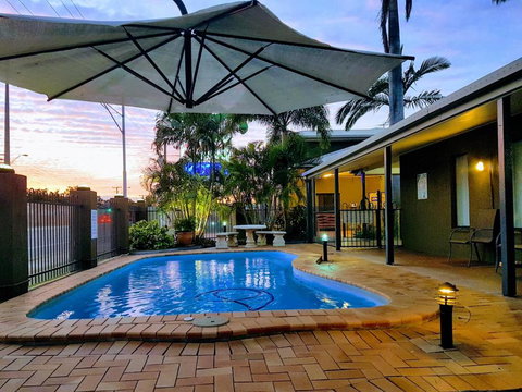 Rockhampton Palms Motor Inn - Holiday Find 2