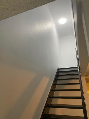 ROOFTOP APARTMENT AT MARINA TERRACES - Holiday Find 3