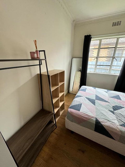 Room Near To Melbourne Airport & Train Station - Holiday Find 0