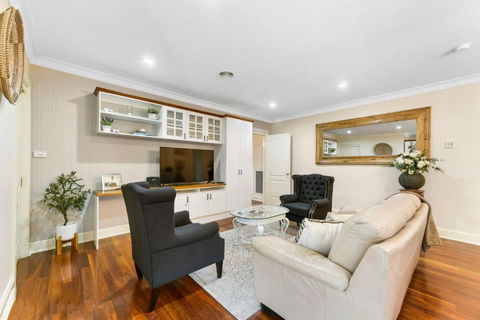 Roselawn Manor - 5 Bedroom Entertainer - Holiday Find 2