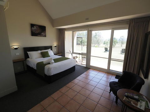 Rothbury Downs - Holiday Find 3