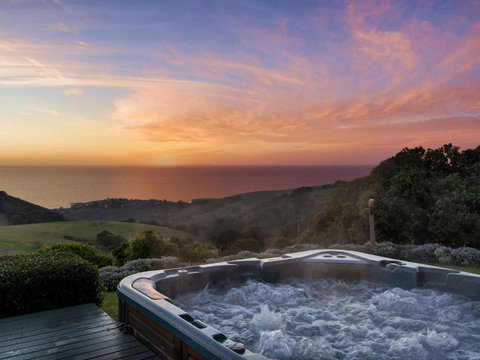 Saddleback Grove Kiama - Holiday Find 0