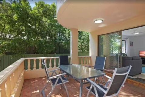 Salerno - Hosted By Burleigh Letting - Holiday Find 2