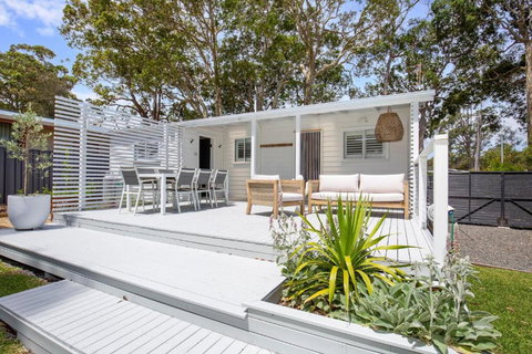 Salt And Pepper Pet Friendly 5 Mins Drive To Beach - Holiday Find 2