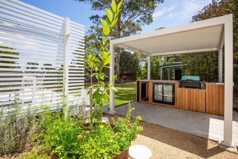 Salt And Pepper Pet Friendly 5 Mins Drive To Beach - Holiday Find 3