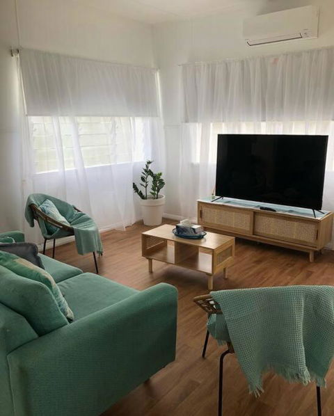 Salt Apartment - Holiday Find 0