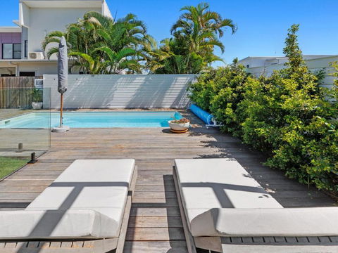 Salty Haven - Holiday Find 2