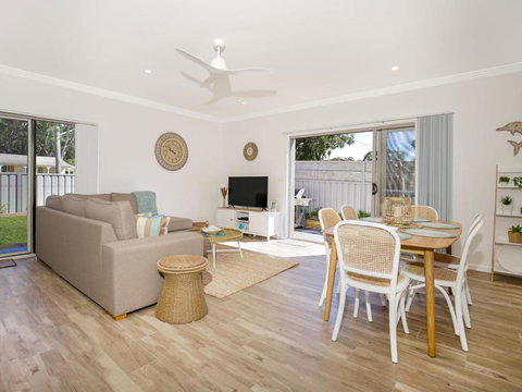 Salty Shores Jervis Bay I 3 Mins To Beach - Holiday Find 1