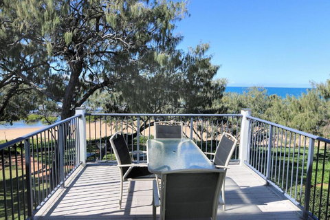 Sandcastles 8 - Holiday Find 1