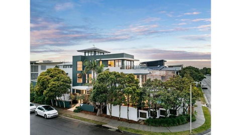 Sandcastles - Holiday Find 2