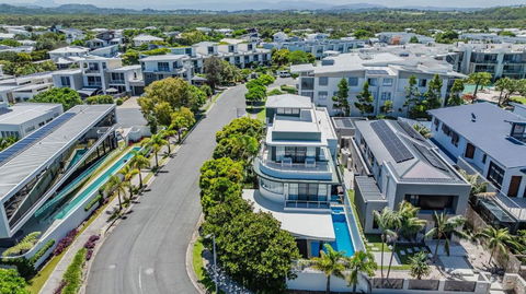 Sandcastles - Holiday Find 0