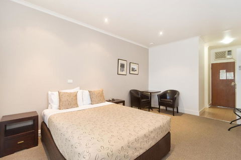 Sandhurst Motel - Holiday Find 3