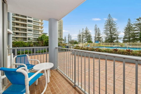 Sandpiper Broadbeach - Holiday Find 1
