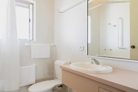 Tarcutta Retreat - Holiday Find 1