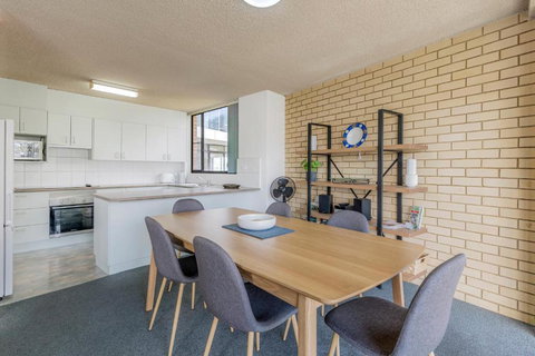 Tasman Towers 5 3 Munster Street - Holiday Find 3