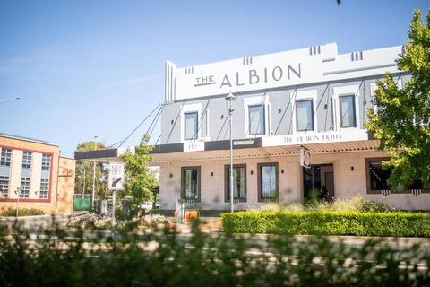 The Albion Hotel - Holiday Find 3