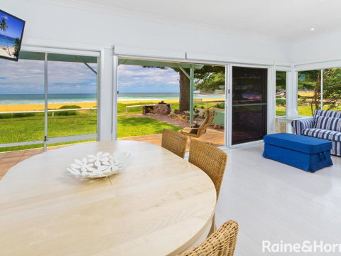 Beachside Bungalow #4 - 4/139 Avoca Drive, Avoca Beach - Holiday Find 0