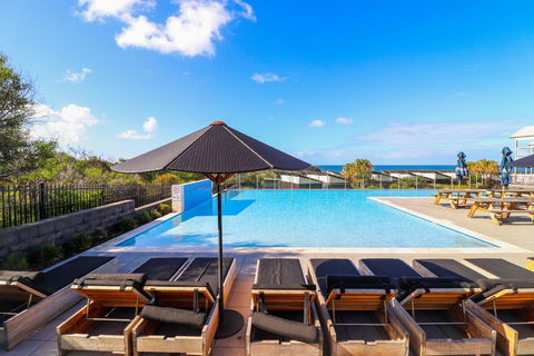 Beachside Oasis - Holiday Find 2