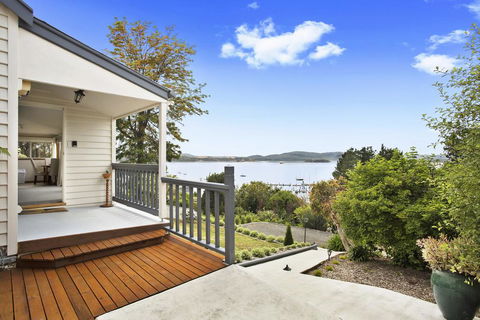 Beauty Point - Hosted By: L'Abode Accommodation - Holiday Find 2