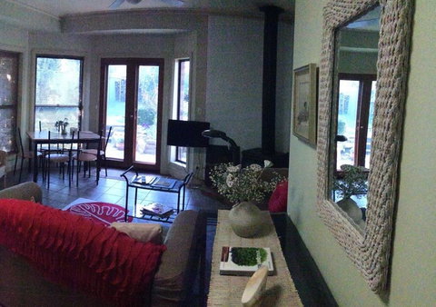 Beechworth Gorge Walk Guest House - Holiday Find 0