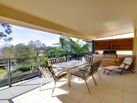 Bellima Beach House', 9 Jackson Close - Huge Duplex With Air Con And Fabulous Views - Holiday Find 2
