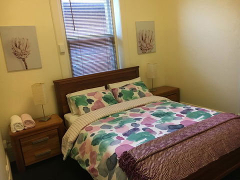 BELMONT 11 Bedroom Home In The Heart Of Victor Harbor - Holiday Find 3