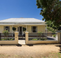 Berkeley Street Townhouse - Holiday Find