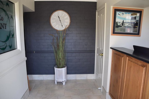 Best Western Coachmans Inn Motel - Holiday Find 2