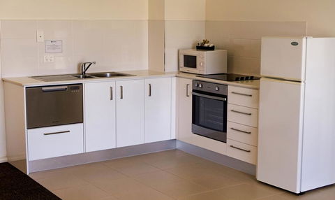 BEST WESTERN Geelong Motor Inn & Serviced Apartments - Holiday Find 2