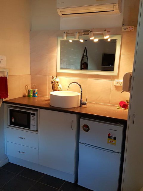 Bidgee Motor Inn - Holiday Find 3