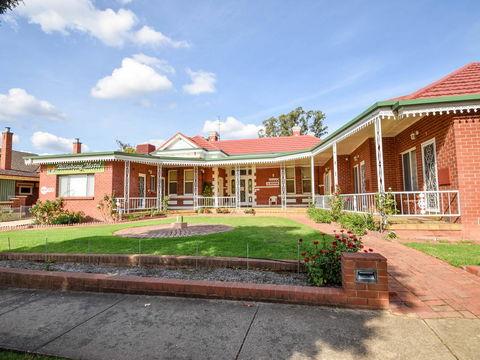 Billabong Wangaratta - Holiday Find 0