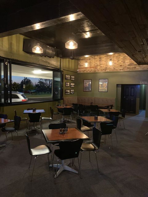 Biloela Hotel - Holiday Find 3