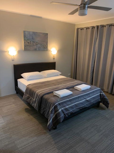 Biloela Hotel - Holiday Find 1
