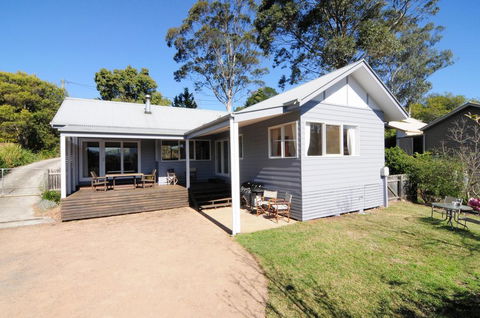 Bimbadeen - Comfortable Country Styled House! - Holiday Find 0