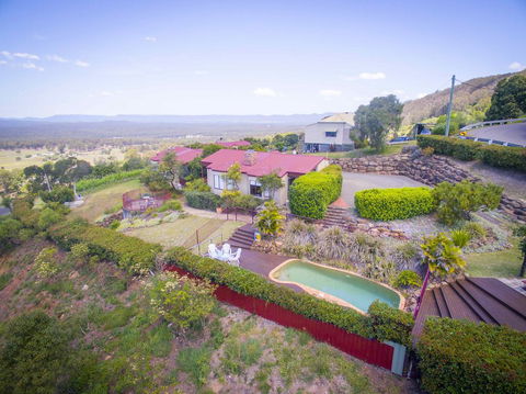 Bimbadeen Estate - Holiday Find 0