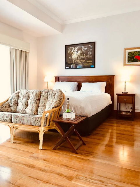 Birdwood Motel - Holiday Find 3