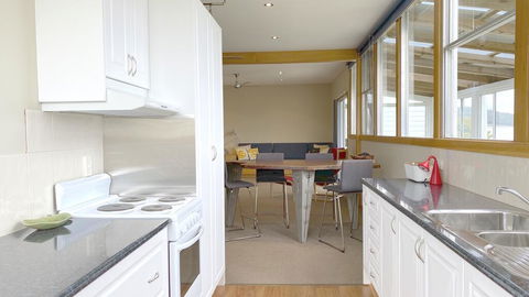 Blue Cottage Bruny Island - Holiday Find 0