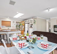 Blue Haze - air conditioned comfort - Holiday Find