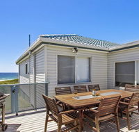 Blue Horizon - beachfront with fireplace - Holiday Find